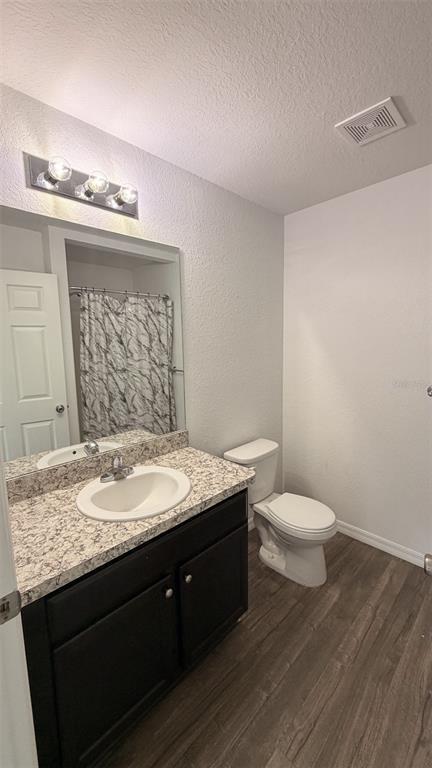 Building Photo - 2549 W Castania Dr