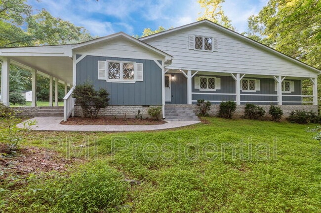 Primary Photo - 4560 E Williamsburg Rd