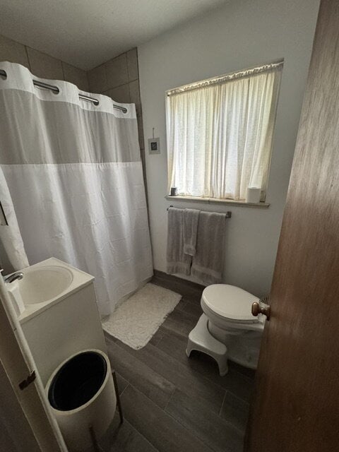 Building Photo - "Charming 1-Bed Urban Retreat in Denver's Heart - 575 Sq Ft of Cozy Living!"