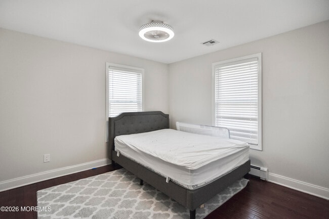 Building Photo - 108 Morris Ave