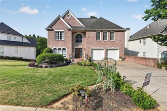 Building Photo - 4502 Regency Lake Dr