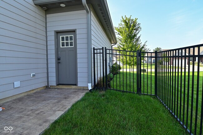 Building Photo - 16492 Wilsons Farm Dr