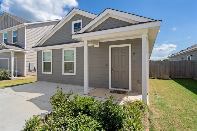 Building Photo - 1213 Catfish Ln