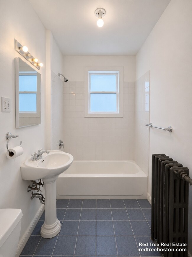 Building Photo - 45 N Beacon St