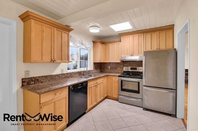 Building Photo - 4260 Ruthelma Ave