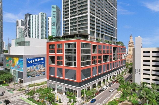 Building Photo - 159 NE 6th St