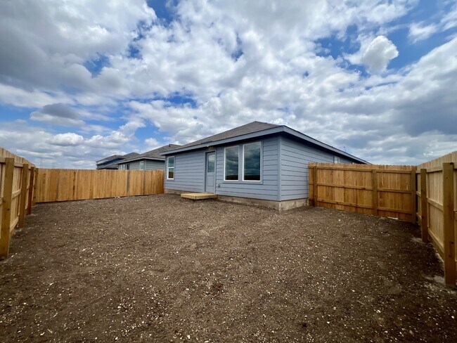 Building Photo - 9178 Trails End