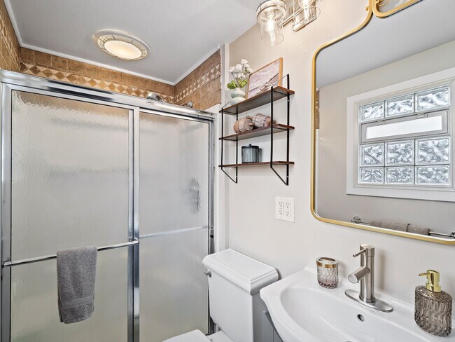 Building Photo - 32071 Lake Rd