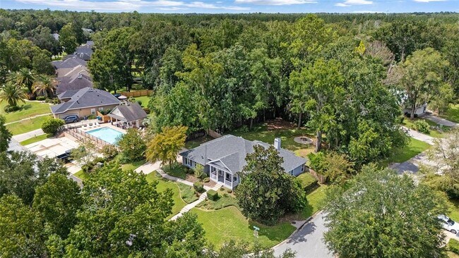 Building Photo - 7514 White Oaks Rd