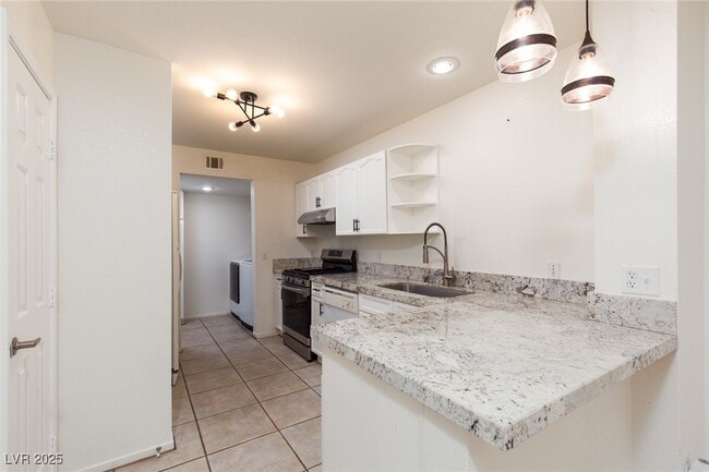 Building Photo - 8440 Indigo Sky Ave