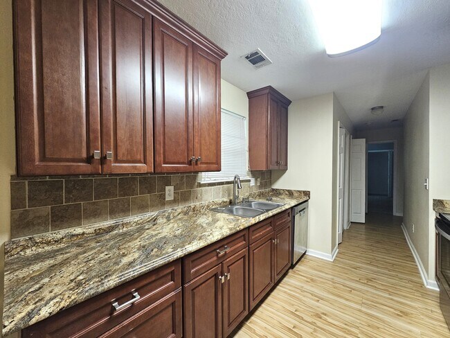 Building Photo - 206 Corley Cir