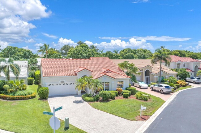 Building Photo - 17194 Ventana Dr