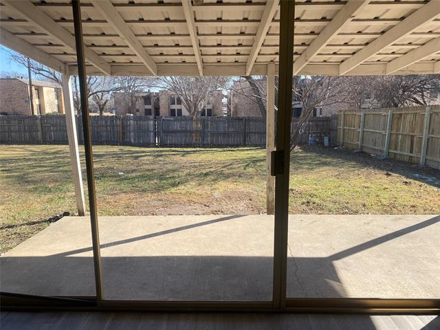 Building Photo - 1133 Tahoe Dr