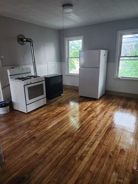 Kitchen Dining Room - 3 Malvern Rd
