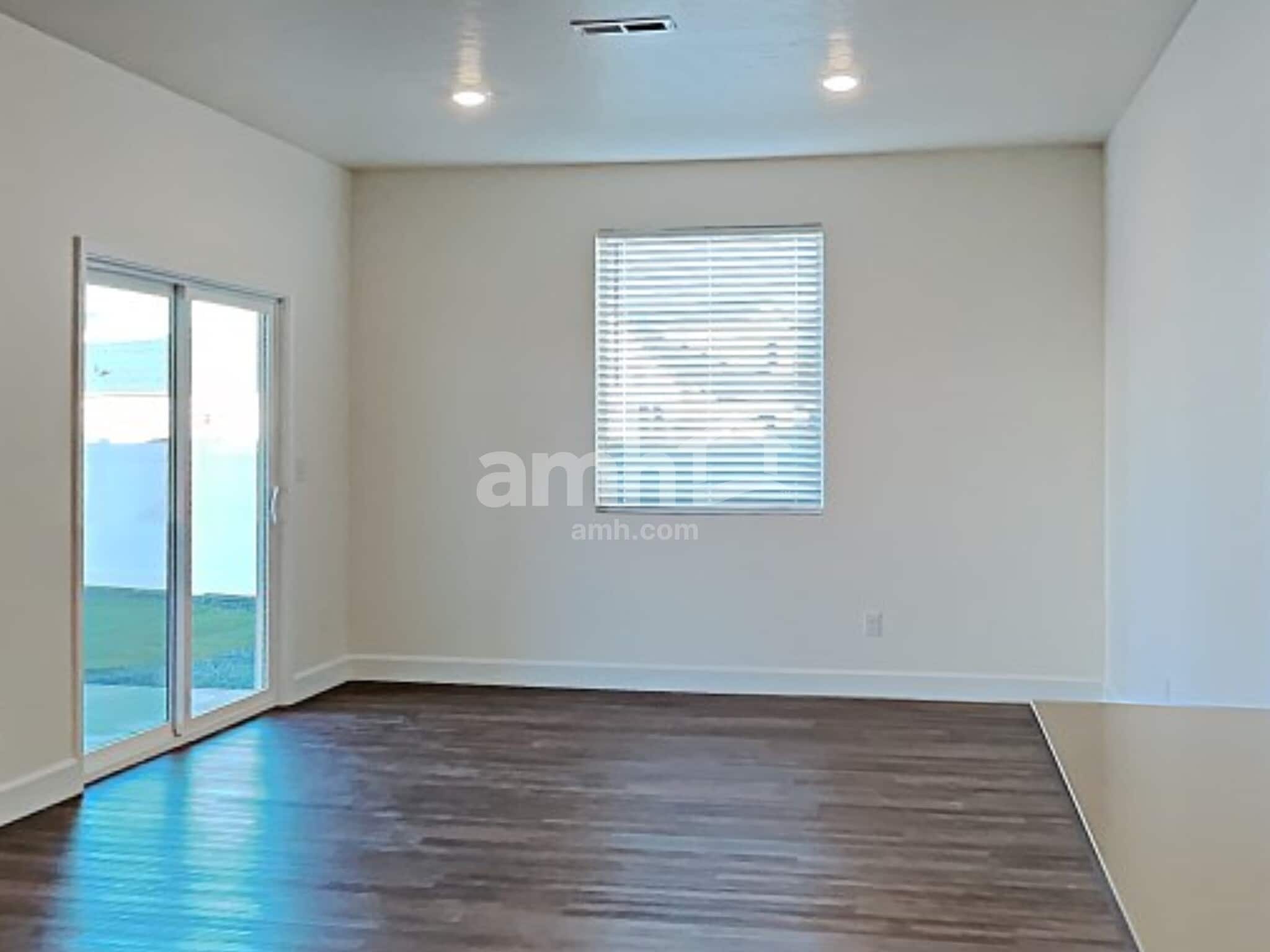 Building Photo - 5124 W Bellevue St