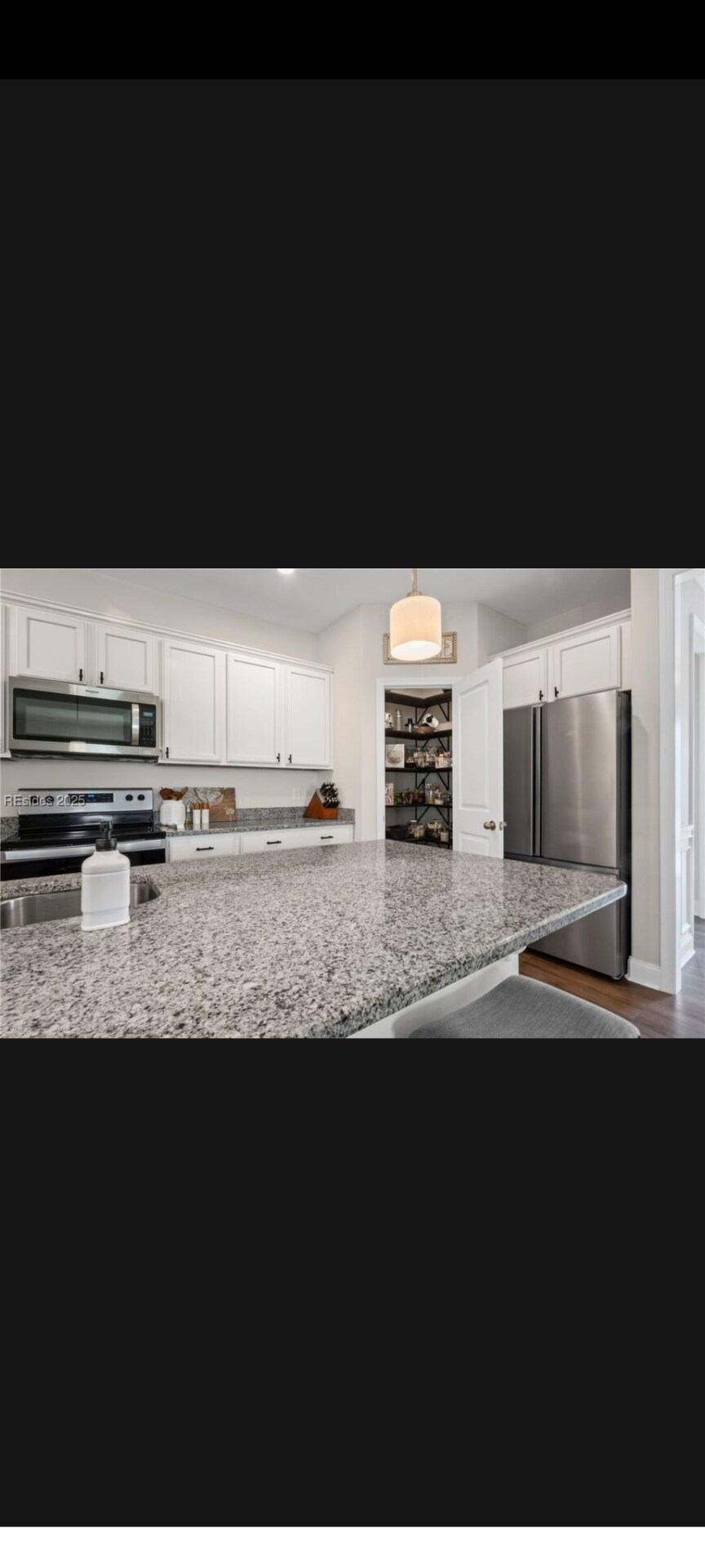 Building Photo - 1649 Hearthstone Dr