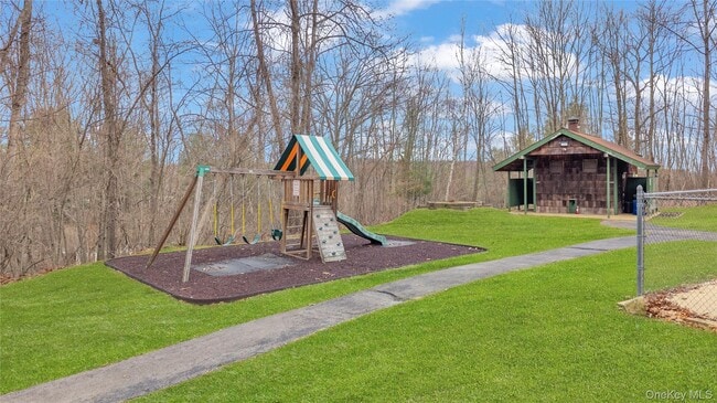 Building Photo - 618 Fox Run Ln