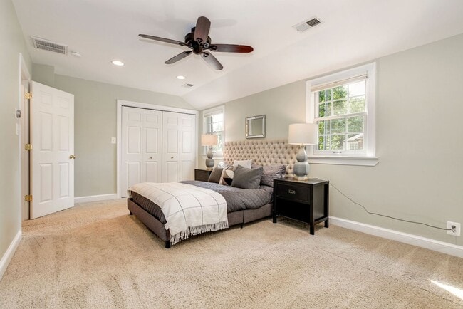 Building Photo - Chevy Chase Home