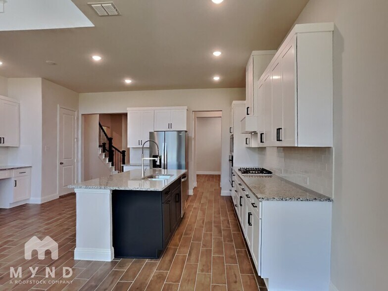 Building Photo - 1032 Joseph Ct