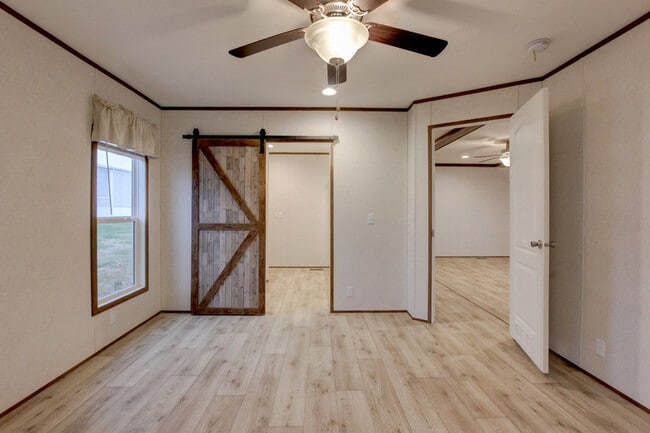 Building Photo - 295 Seays Rd