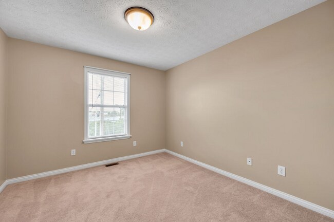 Building Photo - 1022 Fiddler Creek Way