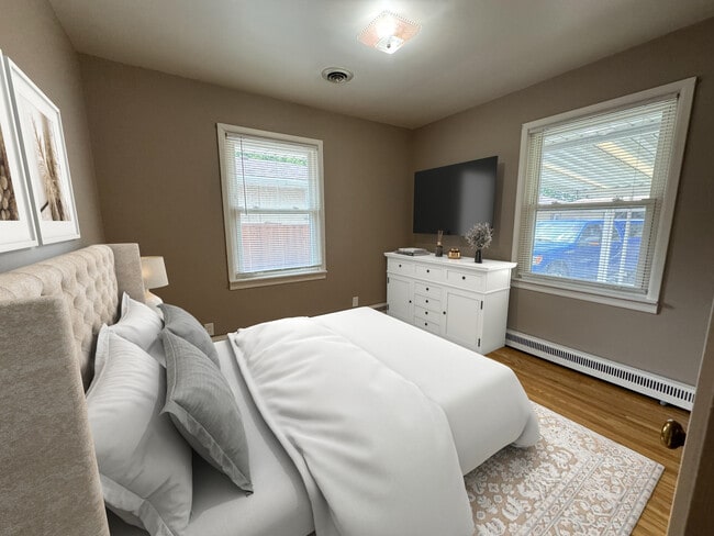 Building Photo - 1807 Oakland Ave