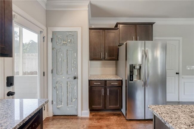 Building Photo - 428 Meadow Vista Ln