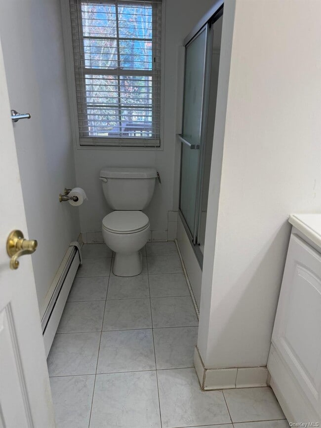 Building Photo - 5 Beverly Pl