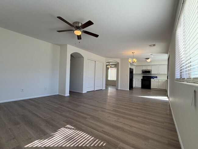 Building Photo - Johnson Ranch: 4 bedrooms, 2.5 bathrooms, ...
