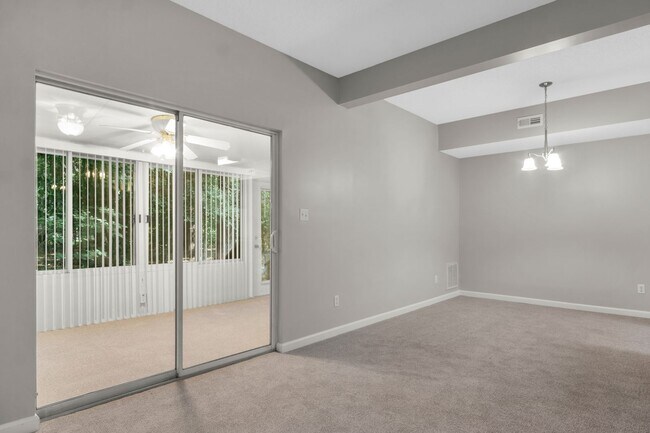 Building Photo - 5006 Liza Ln