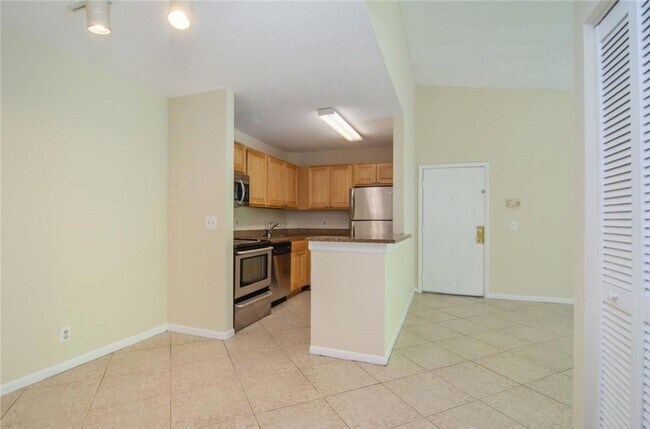Building Photo - 10701 Cleary Blvd