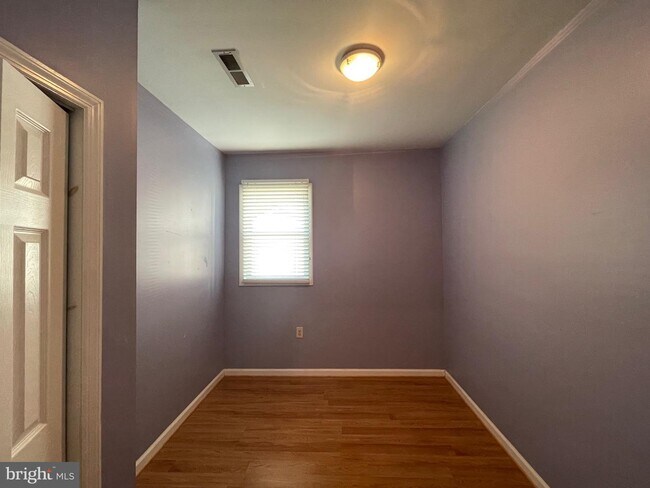 Building Photo - 8210 Tuckerman Ln
