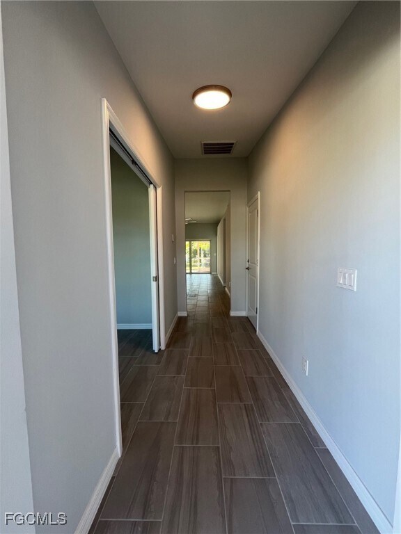 Building Photo - 5635 Genesee Pkwy