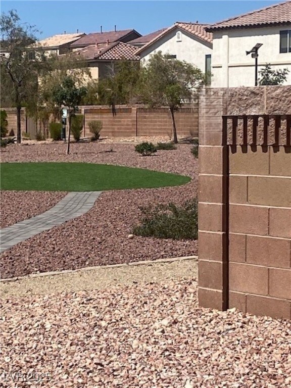 Building Photo - 5863 W Baroque Gold Ct