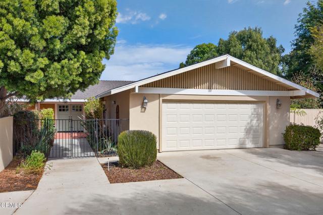 Building Photo - 1525 Fairway Dr