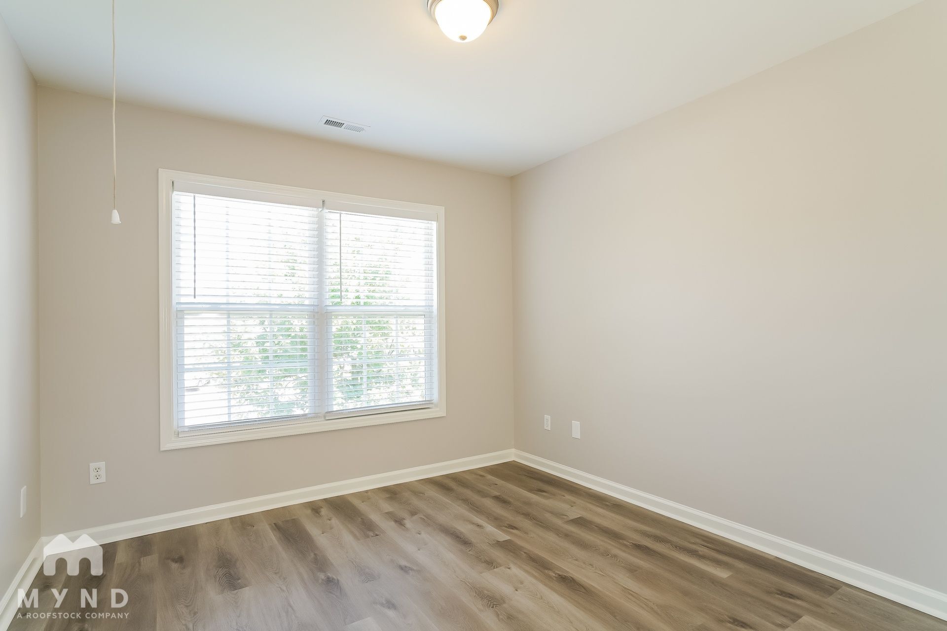 Building Photo - 1209 Kinsfolk Circle