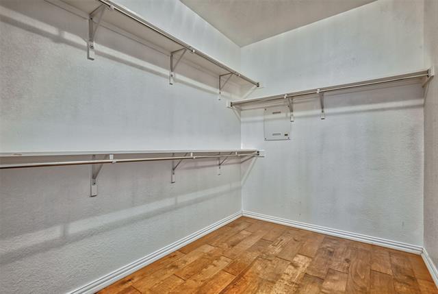 Building Photo - 4609 Pine Brook Dr