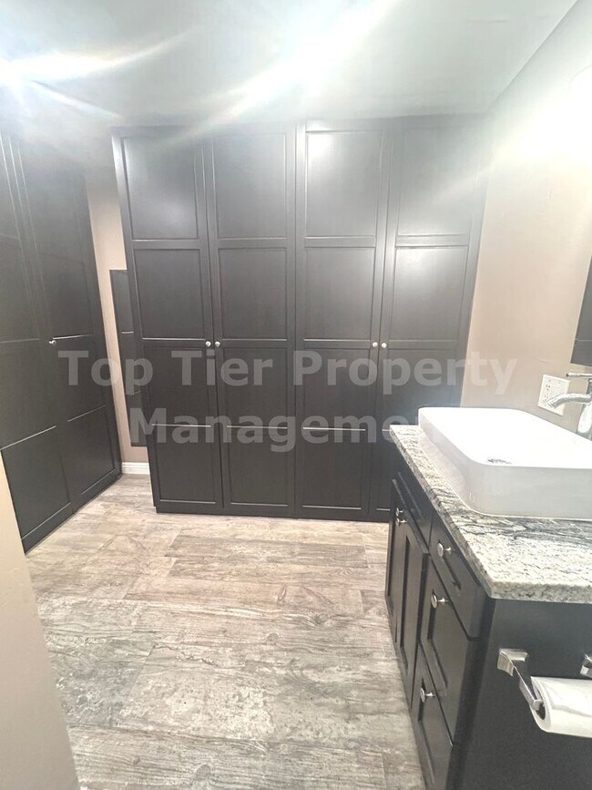 Building Photo - ***Remodeled, 1st Floor Studio Apartment in the Heart of Mission Valley - Available NOW***