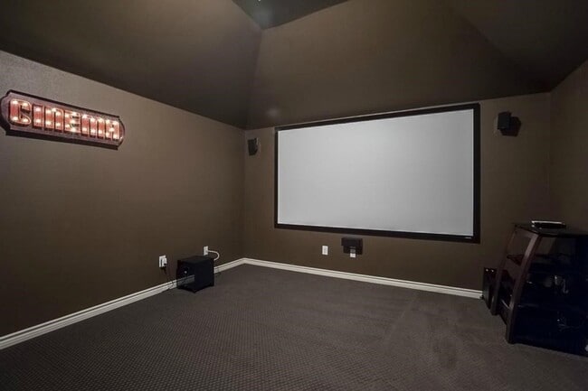 Building Photo - 4820 Tuscany Ln