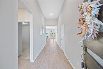 Building Photo - 13006 Oleander Bay Ln