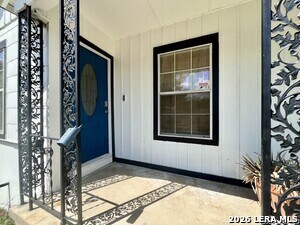 Building Photo - 2319 Burnet St