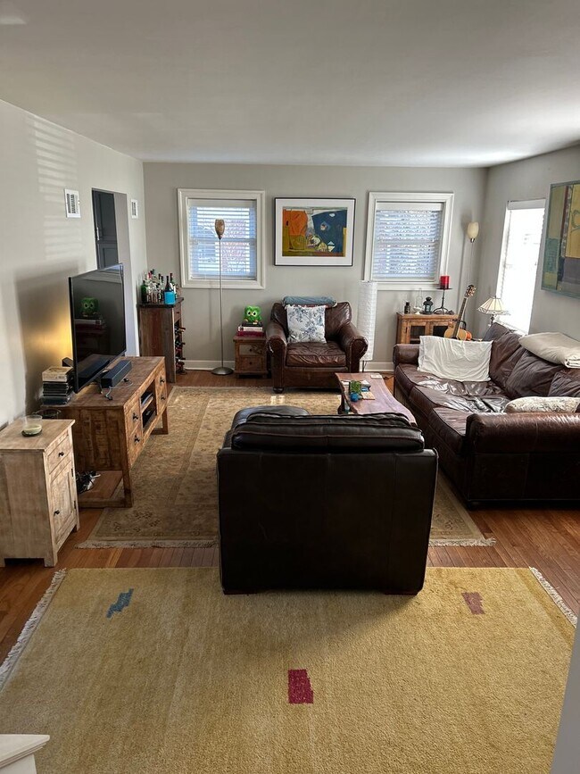 Building Photo - Wyomissing Schools Rental