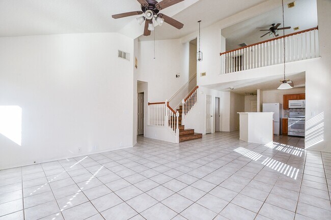 Building Photo - 4823 Dark Canyon Ct