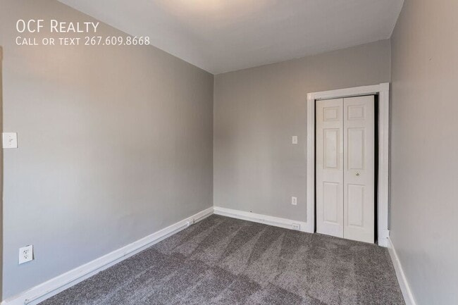 Building Photo - 3943 Terrace St