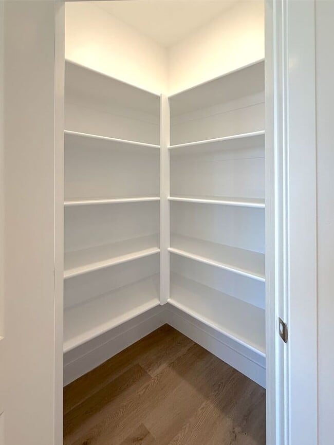 Building Photo - Brand New 3 bed, 2.5 Bath 1 car garage Townhome