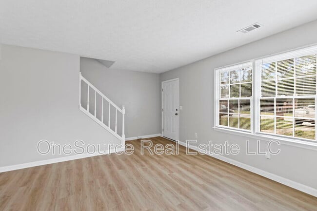 Building Photo - 5301 Stonebush Ter