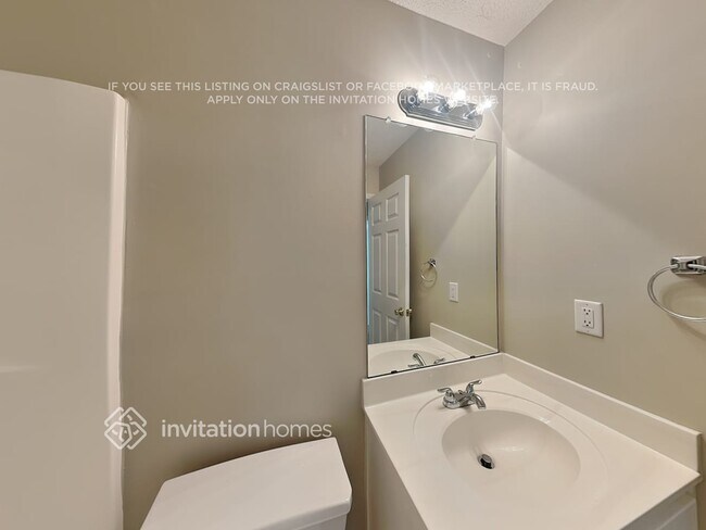 Building Photo - 4103 Lake Summit Ct
