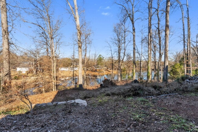 Building Photo - Spacious 4-Bed, 4-Bath Rental Home with Lake Views in Belle Terre Acres! ($2,225/mo rent***)