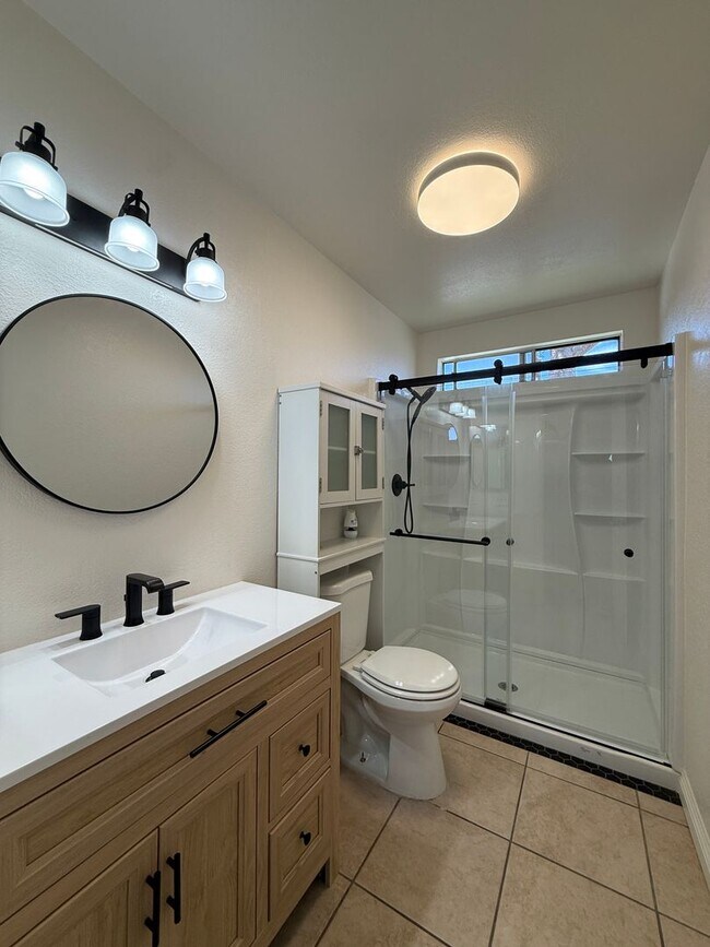 Building Photo - 1623 Point Lobos Ln