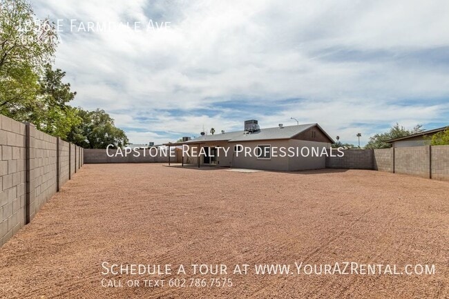 Building Photo - 1856 E Farmdale Ave